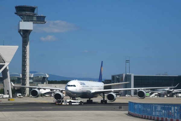 Embarquez pour une croisière relaxante et découvrez les destinations les plus prisées à travers le monde